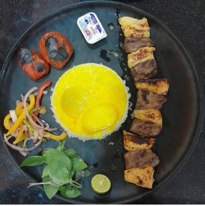 چلو کباب بختیاری