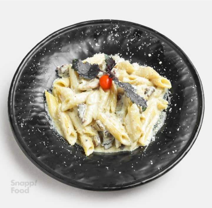 پاستا بیف آلفردو